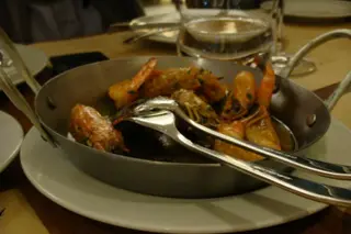 Interior e pratos do Bom Sucesso Gourmet em Porto, Porto (2)