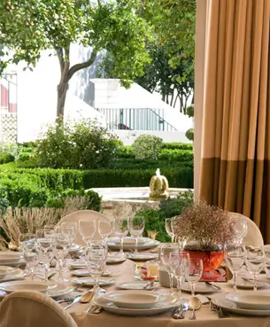 Interior e pratos do A Viscondessa - Hotel Meliã Palácio da Lousã em Lousã, Lousã (7)