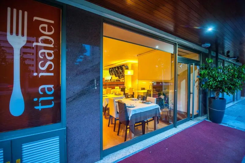 Tia Isabel, restaurante de grelhados em Braga, Braga