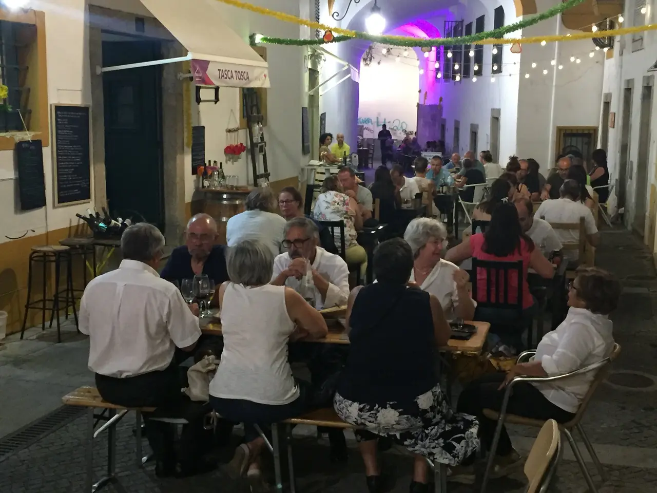 Interior e pratos do TascaTosca Gourmet em Évora, Mindelo (4)
