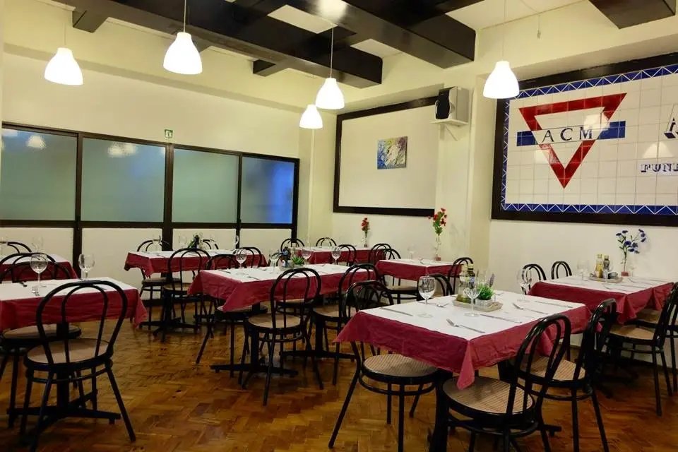Interior e pratos do ACM Restaurante em Lisboa, Lisboa (6)
