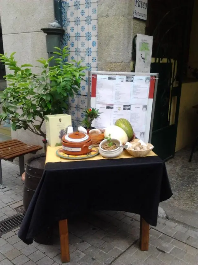 Interior e pratos do O Pateo em Viseu, Viseu (3)