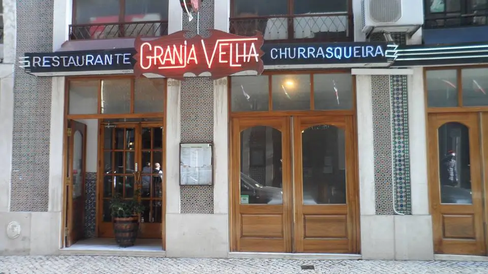 Interior e pratos do Granja Velha em Lisboa, Lisboa (5)