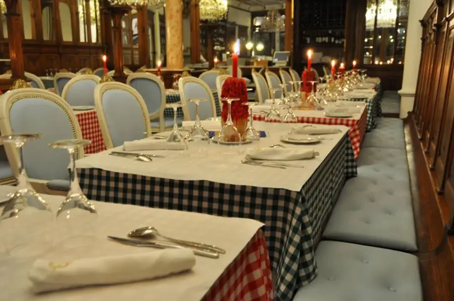 Interior e pratos do RC Mamma Nostra em Porto, Vila Nova de Gaia (10)