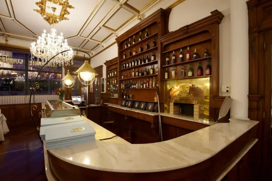 Interior e pratos do RC Mamma Nostra em Porto, Vila Nova de Gaia (8)