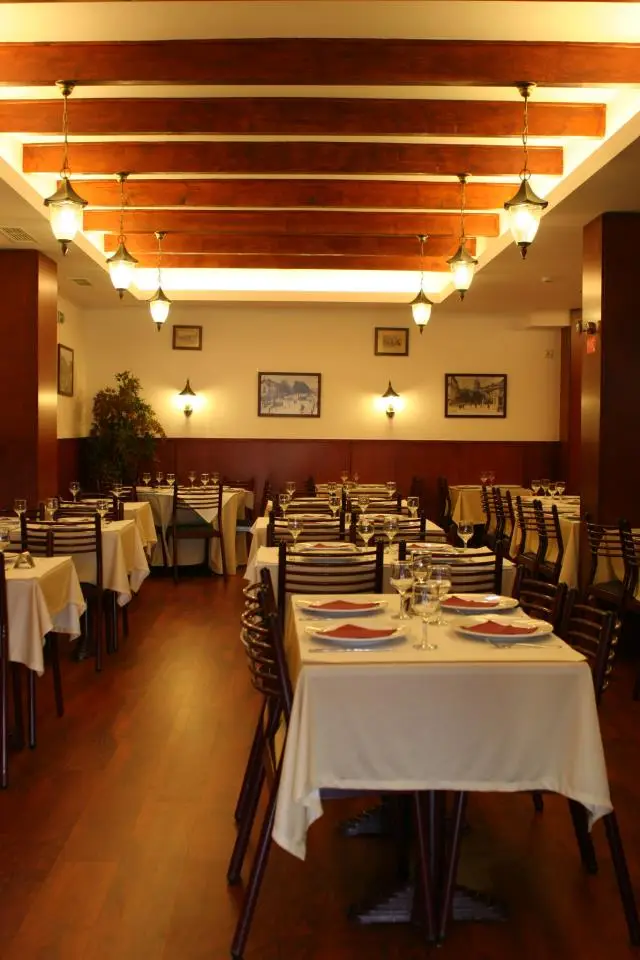 Interior e pratos do O Costa em Vila Real, Vila Real (5)