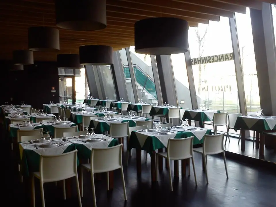 Interior e pratos do Provas em Vila Nova de Gaia, Vila Nova de Gaia (3)