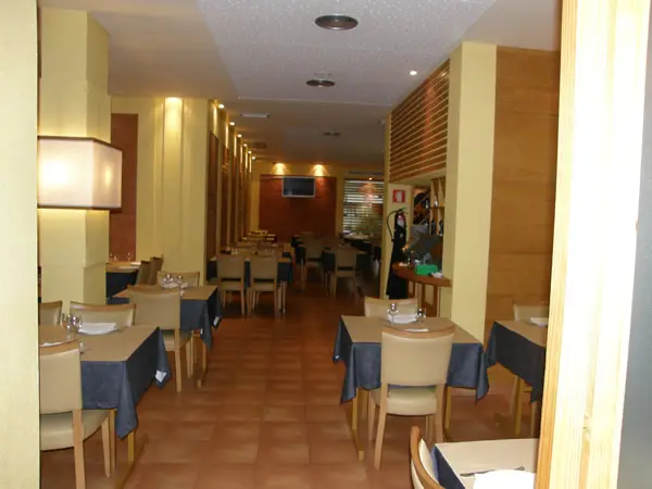 Interior e pratos do Central do Churrasco de Rio Tinto em Gondomar, Gondomar (4)