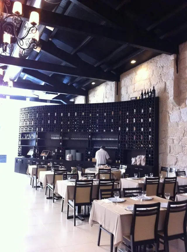 Interior e pratos do Central do Churrasco de Matosinhos em Matosinhos, Matosinhos (7)
