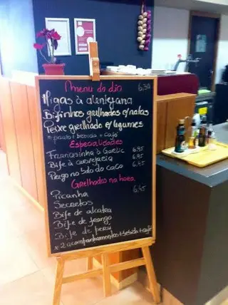 Interior e pratos do Garlic em Lisboa, Lisboa (7)