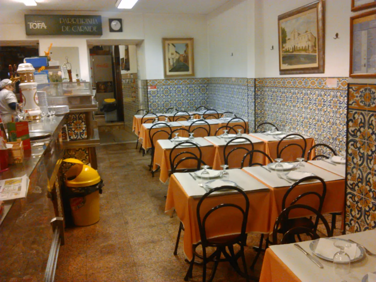 Interior e pratos do Parreirinha de Carnide em Lisboa, Amadora (6)
