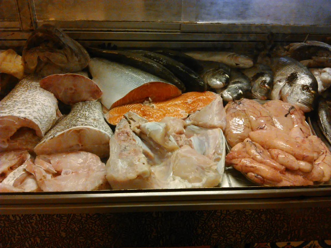 Interior e pratos do Parreirinha de Carnide em Lisboa, Amadora (7)