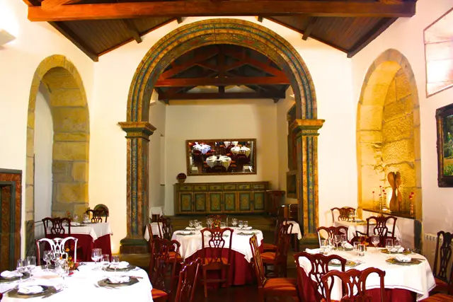 Interior e pratos do A Capela em Sermancelhe, Sernancelhe (3)