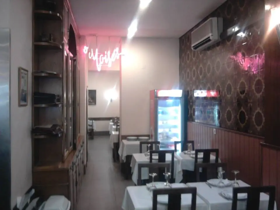 Interior e pratos do O Moisés em Lisboa, Lisboa (4)