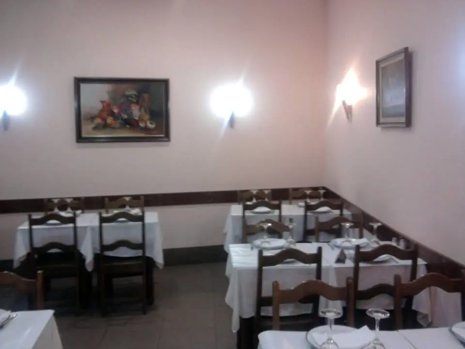 Interior e pratos do O Moisés em Lisboa, Lisboa (3)