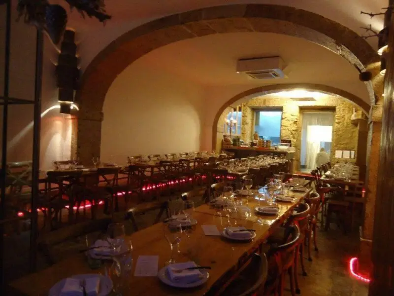 Interior e pratos do Chão de Pedra em Lisboa, Lisboa (3)