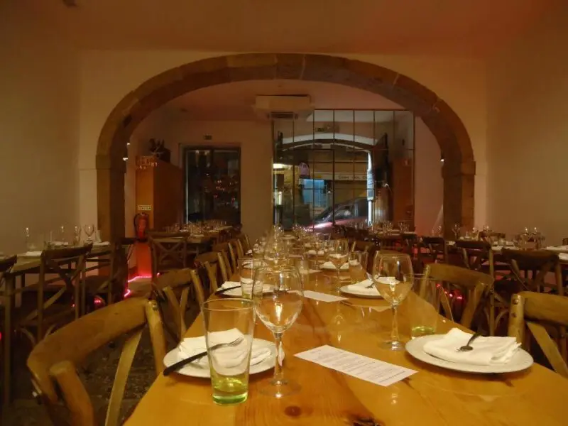 Interior e pratos do Chão de Pedra em Lisboa, Lisboa (5)