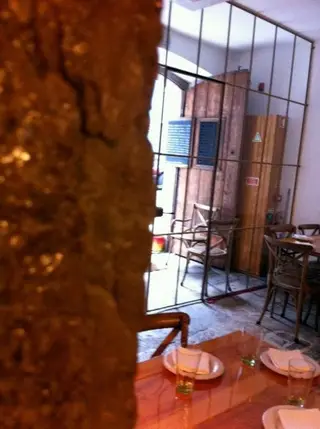 Interior e pratos do Chão de Pedra em Lisboa, Lisboa (6)