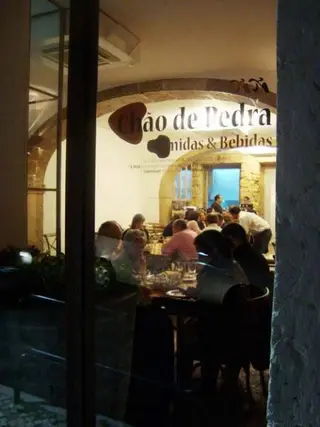 Interior e pratos do Chão de Pedra em Lisboa, Lisboa (10)