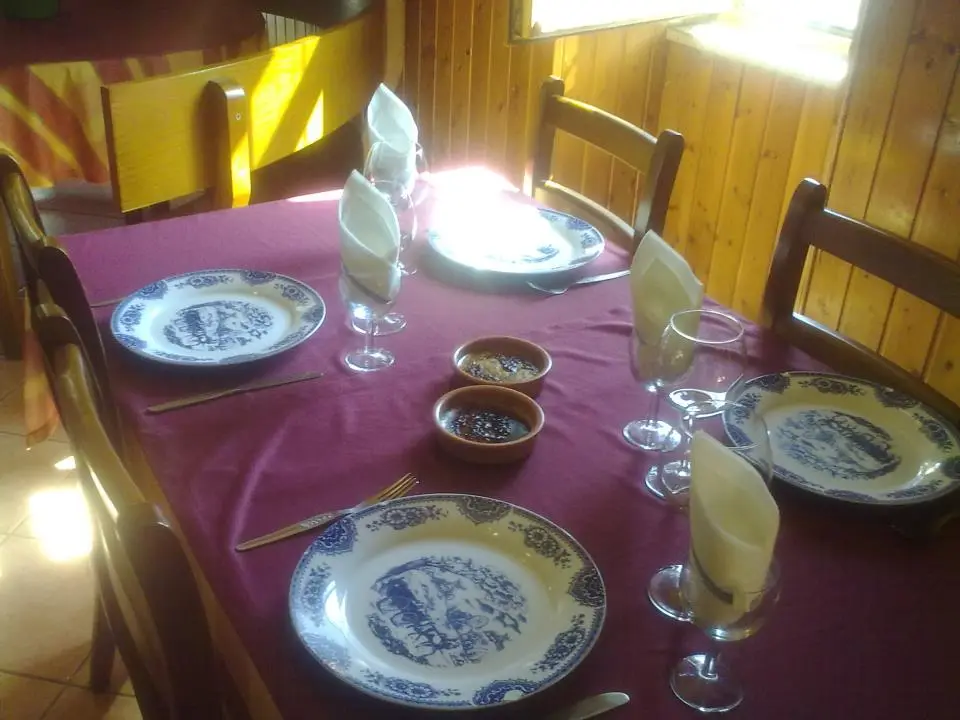 Interior e pratos do Tasquinha do Matias em Tarouca, Lamego (2)