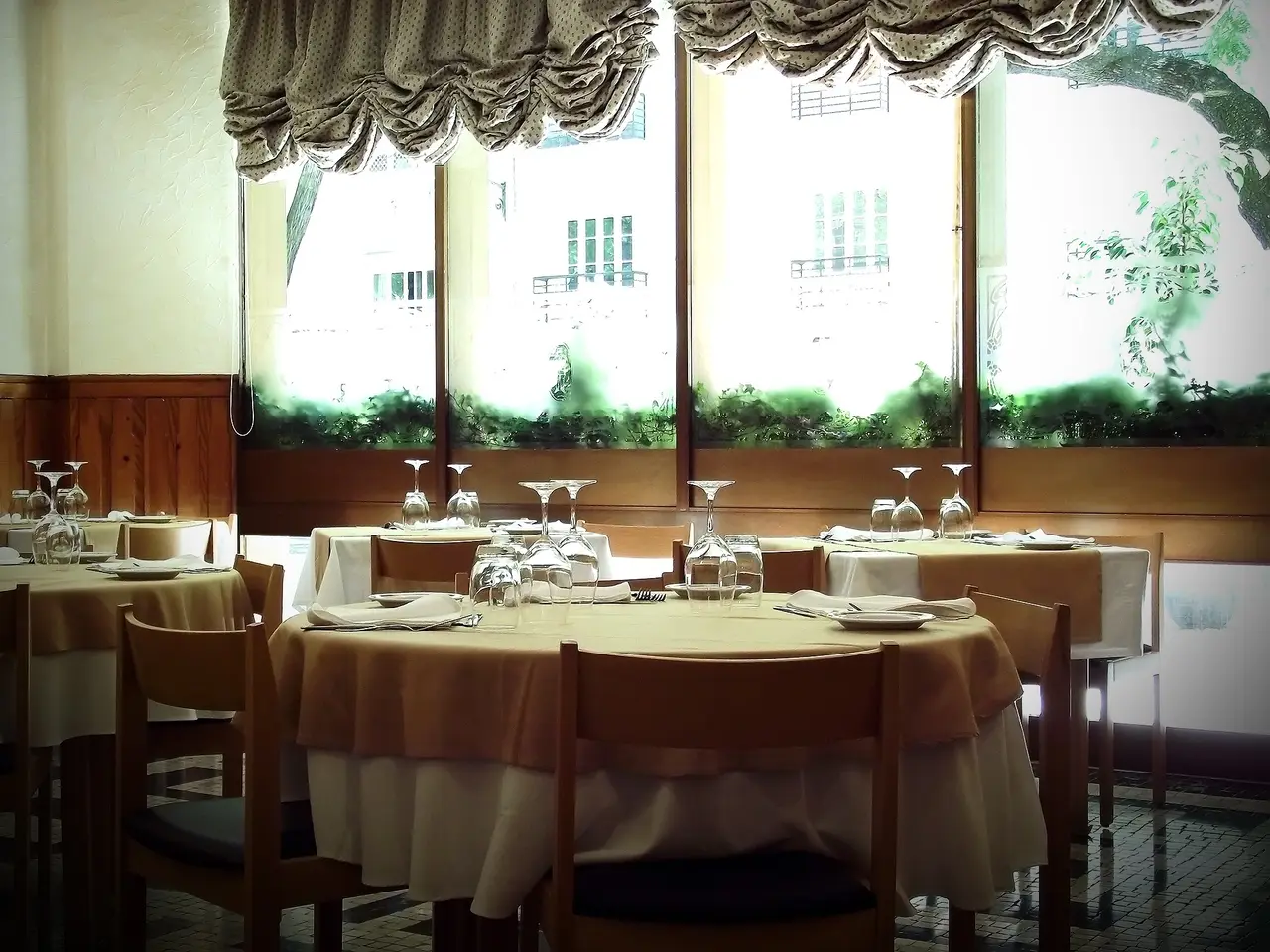 O Polícia, restaurante de regional em Lisboa, Lisboa