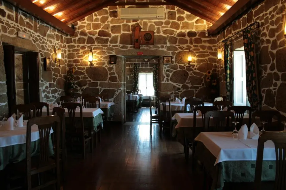 Interior e pratos do Margem Douro em Gondomar, Gondomar (7)