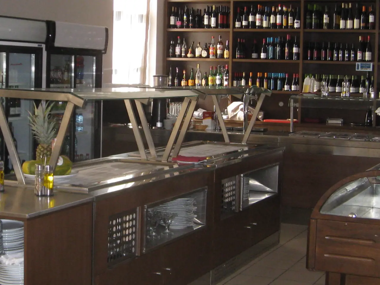 Interior e pratos do In Areosa em Rio Tinto, Porto (3)