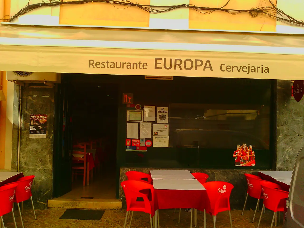 Interior e pratos do Cervejaria Europa em Lisboa, Lisboa (12)