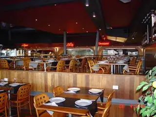 Interior e pratos do Orizon em Lisboa, Lisboa (2)