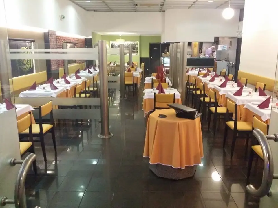 Interior e pratos do Pampas Grill em Abrantes (4)