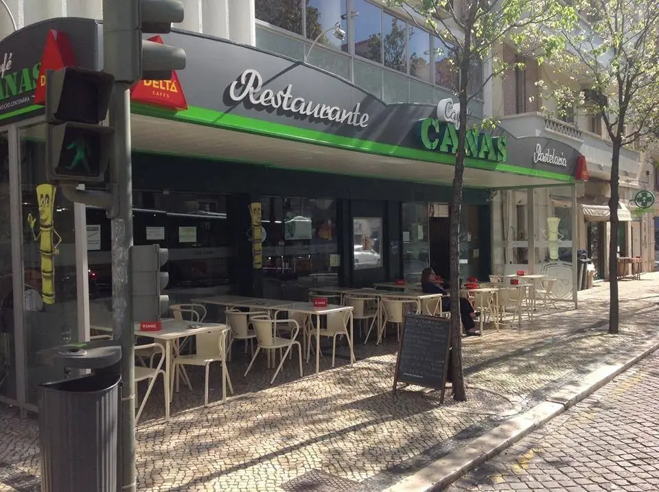 Interior e pratos do Canas em Lisboa, Lisboa (12)