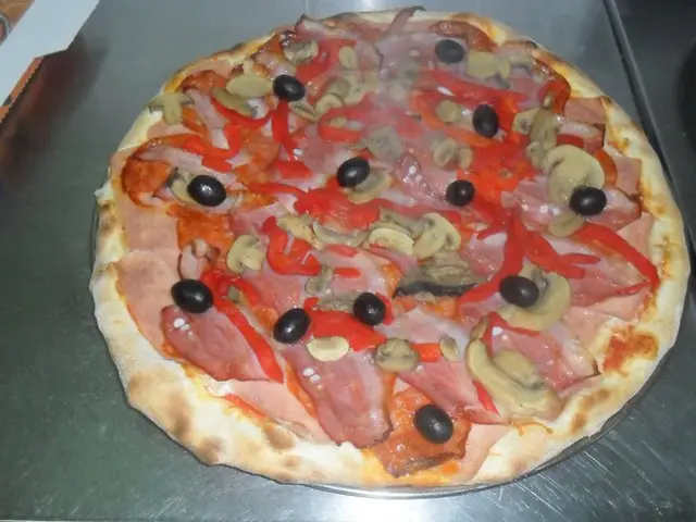 Interior e pratos do Pizzaria Topaso em Amares, Amares (5)