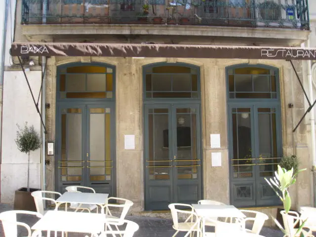 Interior e pratos do Baixa - Restaurante Bar em Porto, Porto (7)
