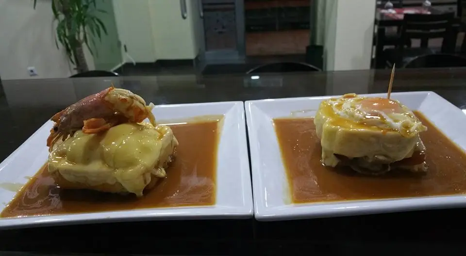 Interior e pratos do Sabores da Invicta em Porto, Porto (11)