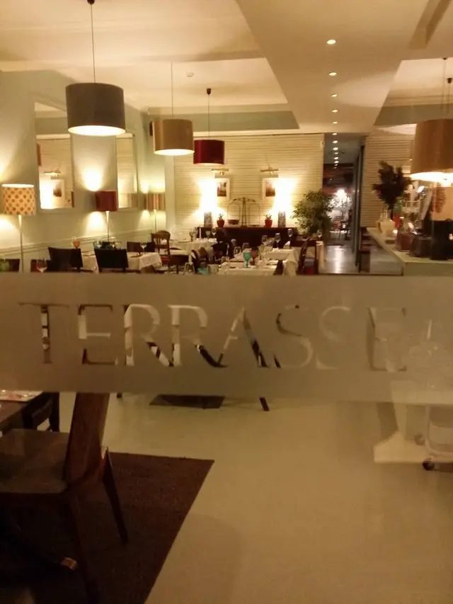 Interior e pratos do Terrasse em Porto, Matosinhos (2)