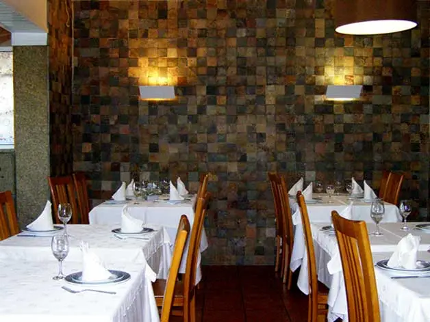 Interior e pratos do Satelite em Braga, Braga (4)