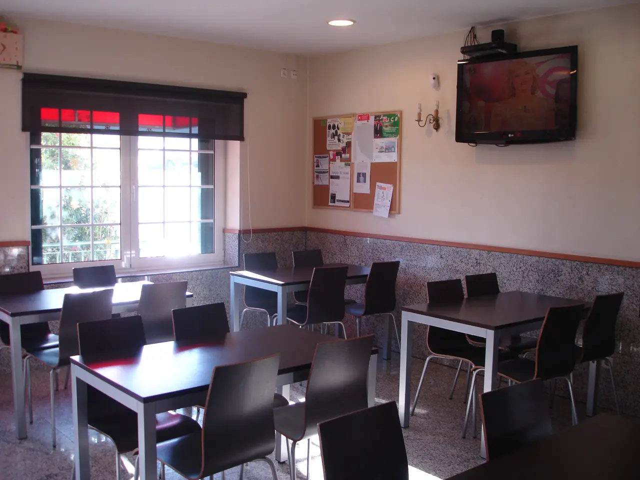 Interior e pratos do Miko Rei em Guimarães, Guimarães (10)