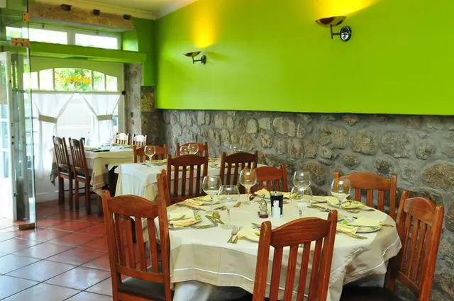 Interior e pratos do Bem-Me-Quer | Bem Me Quer em Braga, Braga (10)
