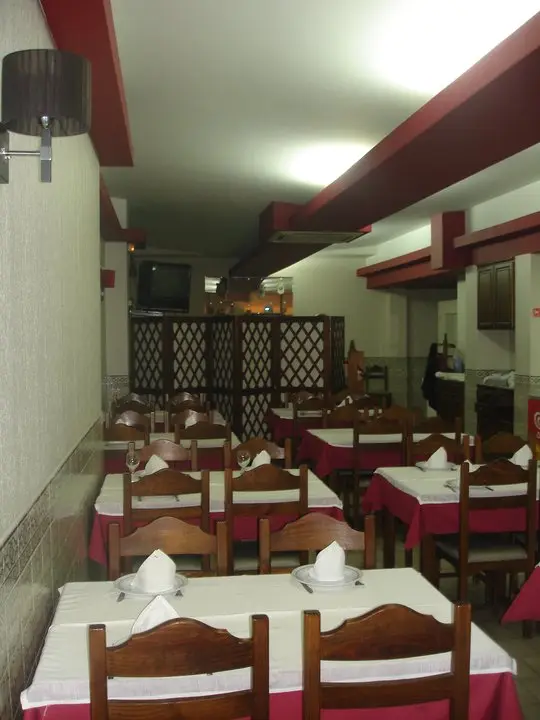 Interior e pratos do Olímpico em Braga, Braga (3)