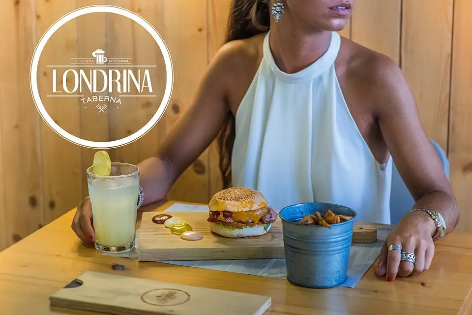 Interior e pratos do Taberna Londrina em Guimarães, Fafe (2)