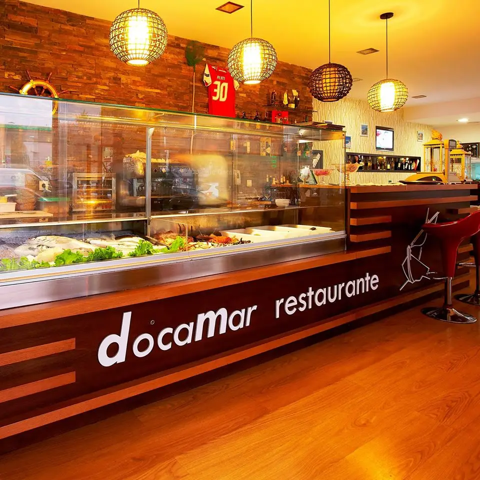 Interior e pratos do Docamar em Braga, Braga (4)