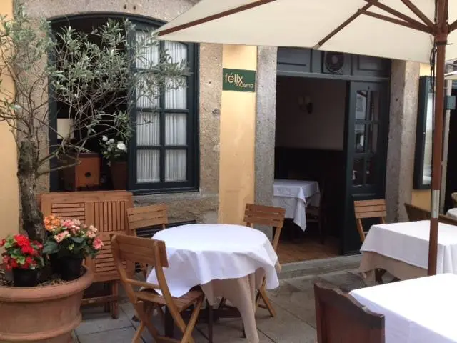 Interior e pratos do Felix Taberna em Braga, Braga (6)