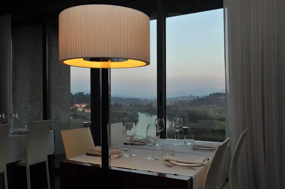 Interior e pratos do Elvira Restaurante em Braga, Amares (12)