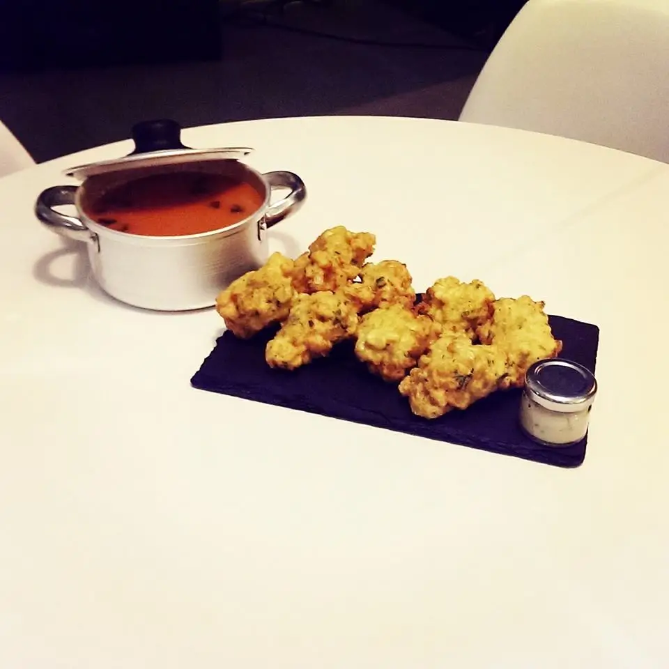 Interior e pratos do Twine Wine & Tapas em Braga, Braga (10)