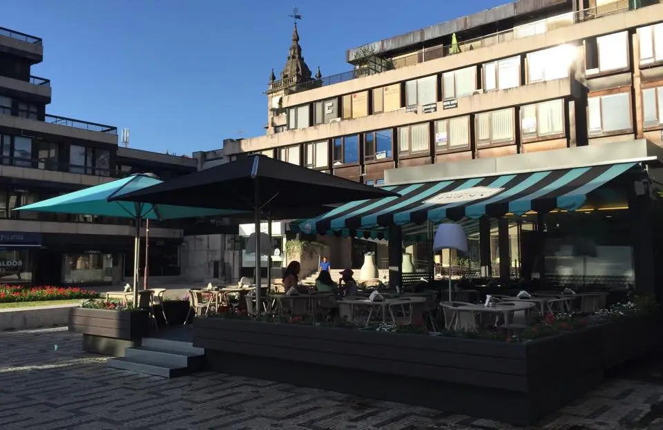 Hamburgueria DeGema Centro, restaurante de internacional em Braga, Braga