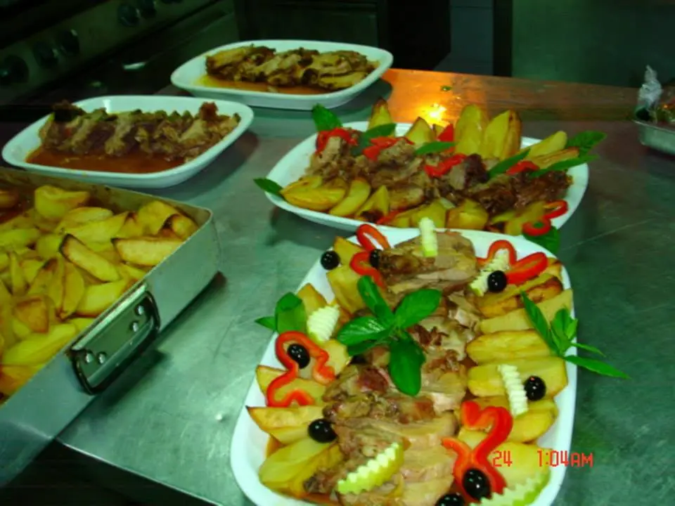 Interior e pratos do A Marmita - Cozinha Viajada em Vila Verde, Amares (3)