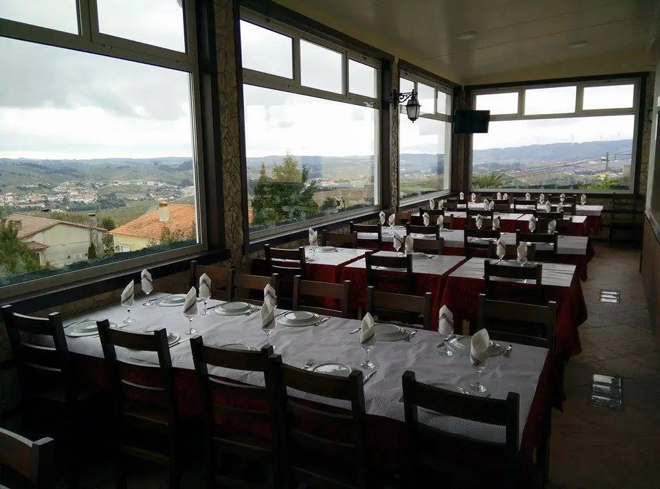 Interior e pratos do O Poço do Zé em Caldas da Rainha, Cadaval (8)
