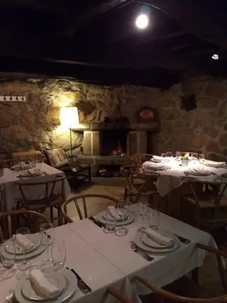 Interior e pratos do Casa dos Arcos em Barcelos, Barcelos (11)