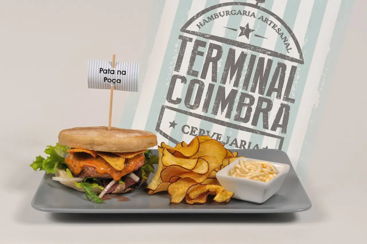 Interior e pratos do Terminal Coimbra em Vila Verde, Amares (7)