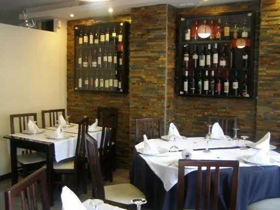 Interior e pratos do Pata Negra em Braga, Braga (10)